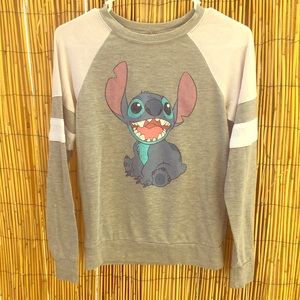 🧼Disney stitch long sleeve🧼